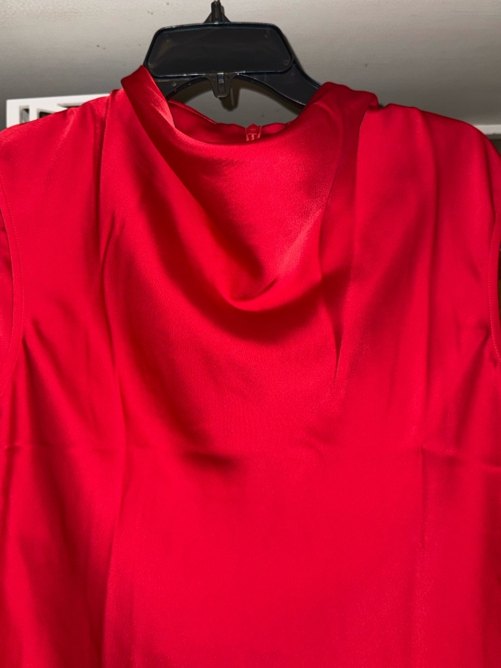 Spanx Small S red sleeveless silky smooth top draped cowl neckline - Picture 3 of 8